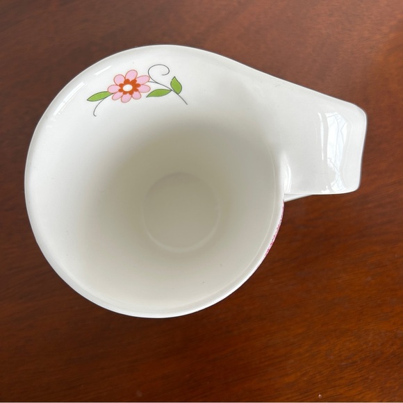 ✨Host Pick✨ TEAOPIA Tea Cup and Wave Plate Set Green and Purple Doodle Flower - Picture 8 of 9